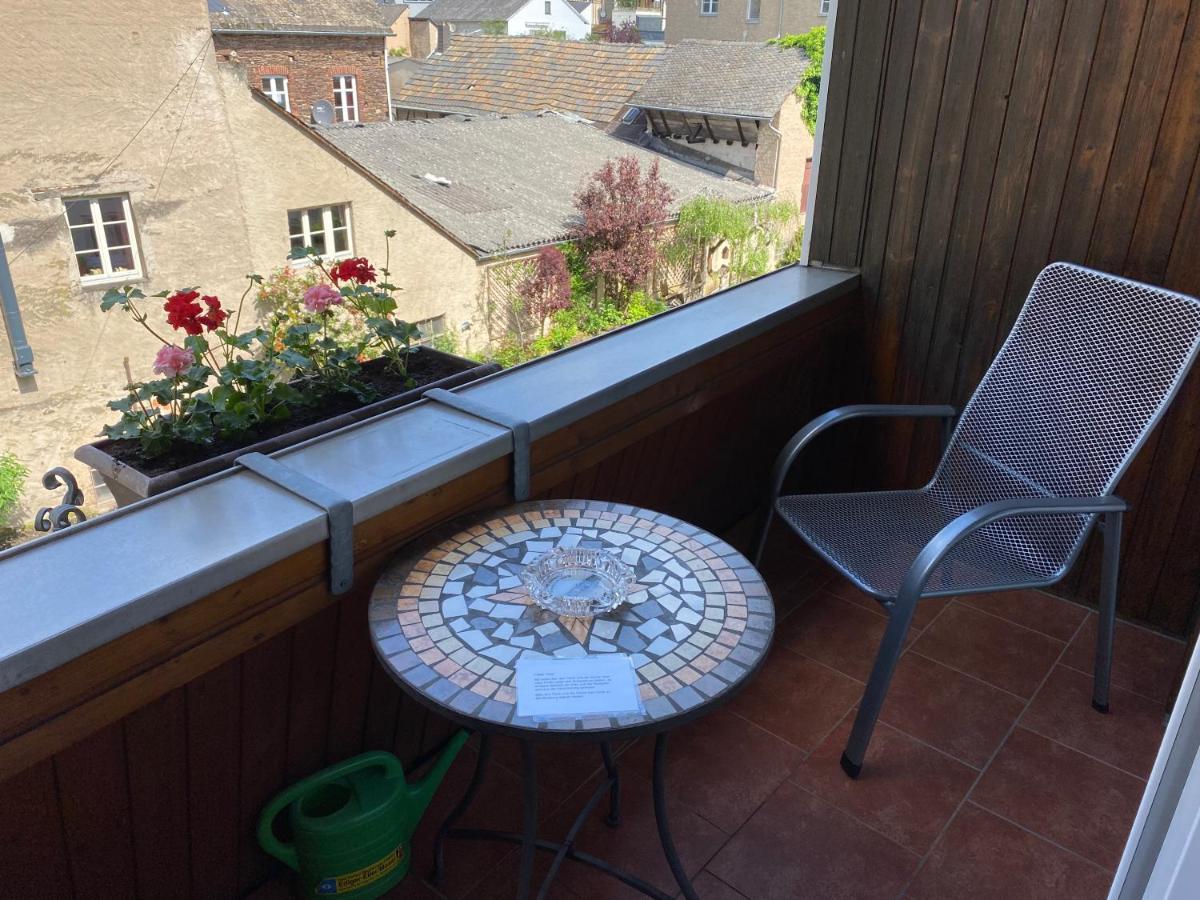 Hotel Moselterrasse Ediger-Eller Esterno foto