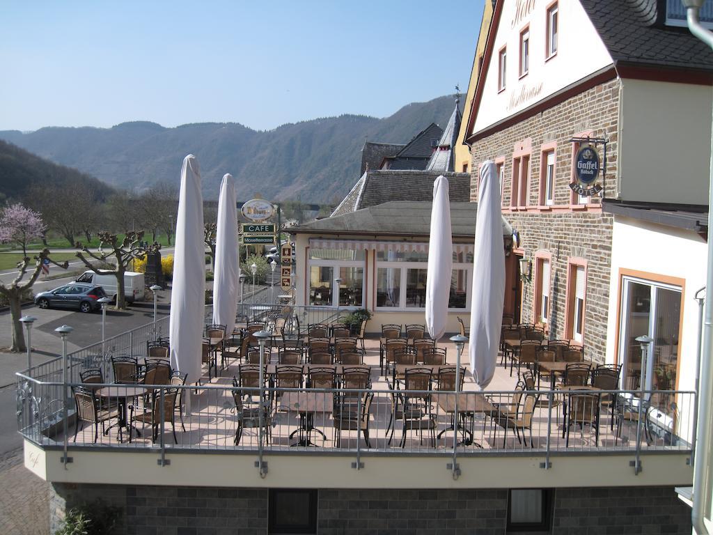 Hotel Moselterrasse Ediger-Eller Esterno foto